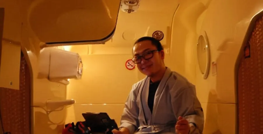 unique capsule hotel experience japan